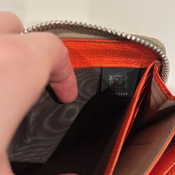 Fendi Tan Zippered wallet - Picture 13 of 15
